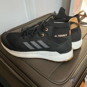 Adidas terrex free hiker size 10.5